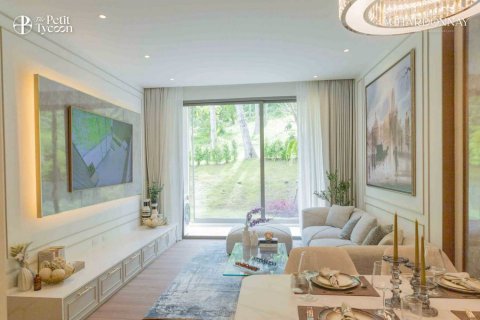 Condo in Surin, Thailand, 2 bedrooms  № 134344 - photo 16