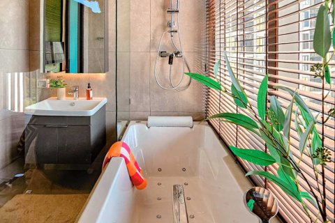 Кондоминиум с 1 спальней в Бангкоке, Таиланд № 165711 - фото 7