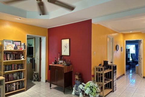 Студия в кондо в Кату, Таиланд № 140448 - фото 6