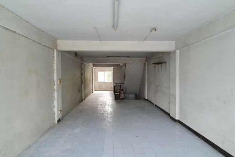 Шопхаус в Чиангмае, Таиланд  № 140445 - фото 8