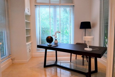 Villa in Hua Hin, Thailand 6 Schlafzimmer № 222668 - Foto 5
