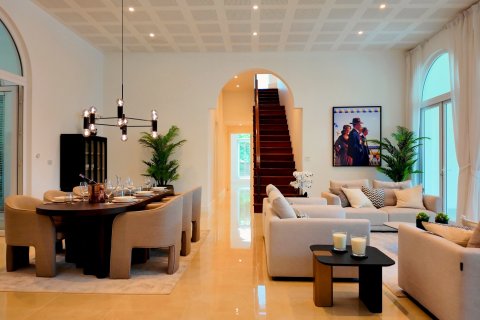 Villa in Hua Hin, Thailand 6 Schlafzimmer № 222668 - Foto 12