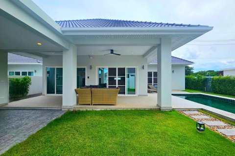 Villa in Hua Hin, Thailand 3 bedrooms № 169111 - photo 29