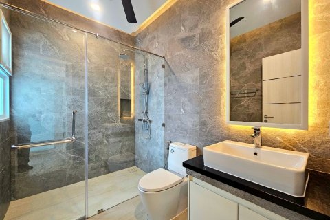 Villa in Hua Hin, Thailand 3 bedrooms № 169111 - photo 30