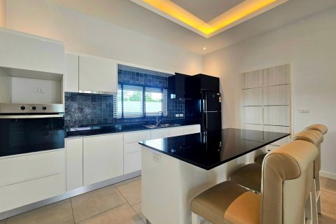 Villa in Hua Hin, Thailand 3 bedrooms № 169111 - photo 3