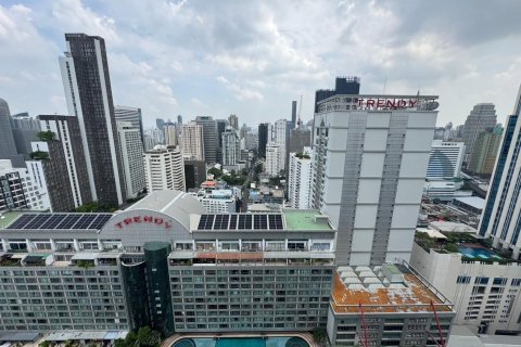 Кондоминиум с 2 спальнями в Ваттхане, Бангкок, Таиланд № 169112 - фото 9