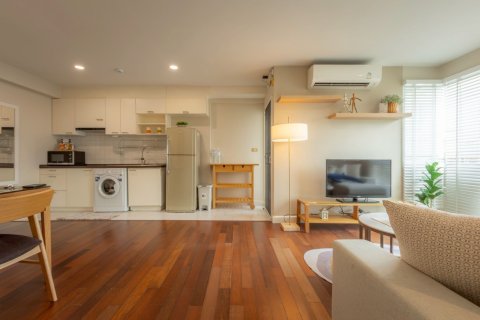 Studio in the Condo in Watthana, Bangkok, Thailand № 169114 - photo 4