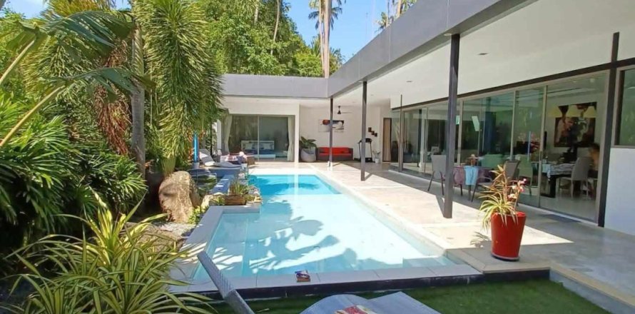 Villa in Ko Samui, Thailand 3 bedrooms № 179908