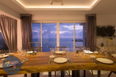 Villa in Ko Samui, Thailand 5 bedrooms № 179909 - photo 8