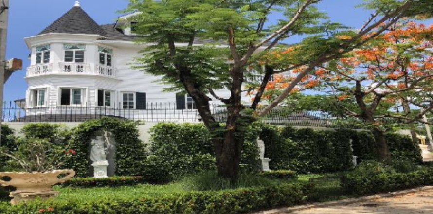 Villa à Bang Na, Bangkok, Thaïlande 4 chambres № 193975