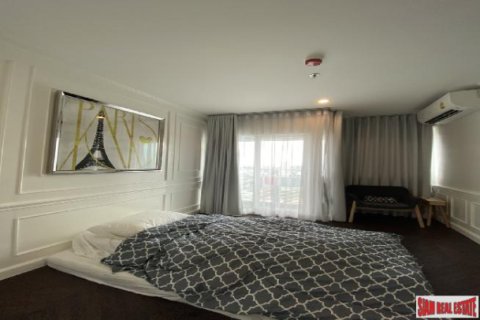 Apartment in Bangkok, Thailand 2 bedrooms № 193977 - photo 3