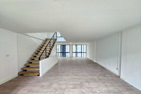 House in Bueng Kum, Bangkok, Thailand 4 bedrooms № 135949 - photo 28