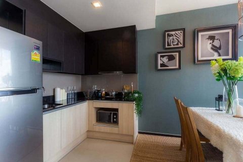 Condo in Watthana, Bangkok, Thailand, 2 bedrooms  № 135950 - photo 6