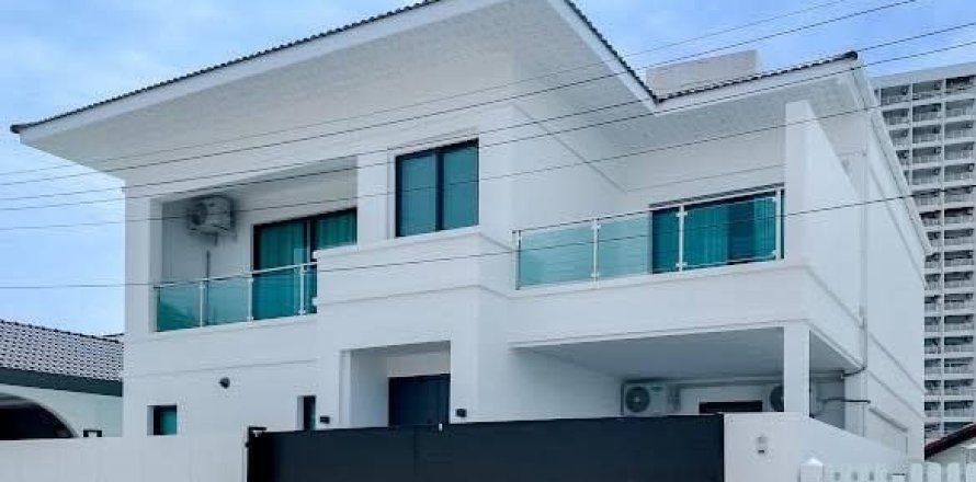 Вилла в Паттайе, Таиланд с 5 спальнями  № 152738