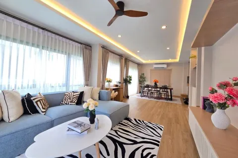 Maison à Pattaya, Thaïlande 3 chambres № 152739 - photo 4