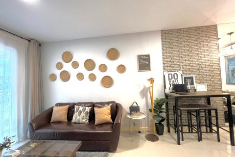 Таунхаус в Чиангмае, Таиланд с 3 спальнями  № 152737 - фото 8