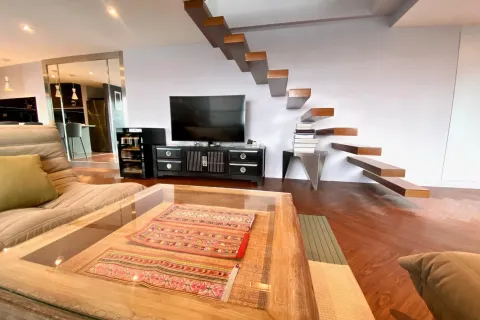 Duplex in Watthana, Bangkok, Thailand 2 bedrooms № 156555 - photo 5