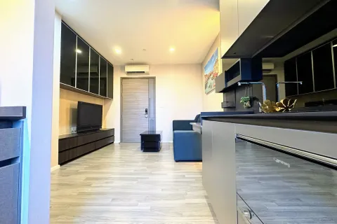 Studio in the Condo in Watthana, Bangkok, Thailand  № 156552