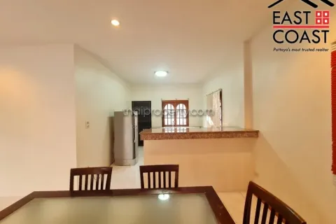 Casa de 3 dormitorios en Pattaya, Tailandia № 213618 - foto 9
