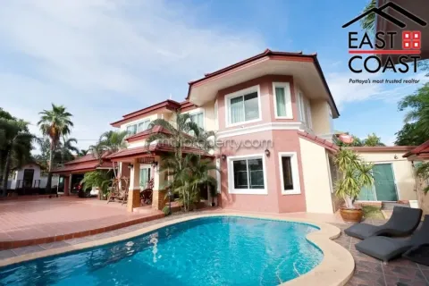 Casa de 5 dormitorios en Pattaya, Tailandia № 213614