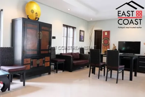 Casa de 3 dormitorios en Pattaya, Tailandia № 213617 - foto 8