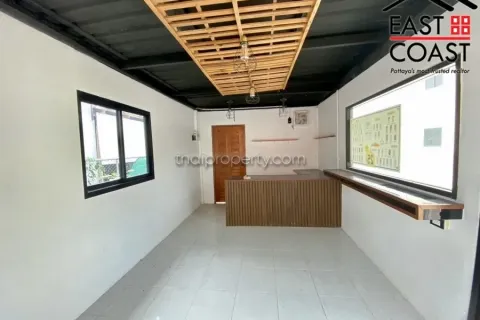 Casa de 3 dormitorios en Pattaya, Tailandia № 213613 - foto 4