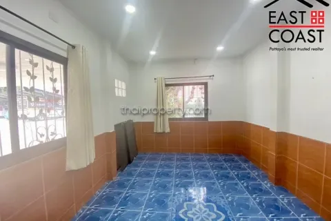 Casa de 3 dormitorios en Pattaya, Tailandia № 213613 - foto 12