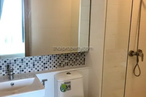 Condominio de 1 dormitorio en Pattaya, Tailandia № 213615 - foto 5