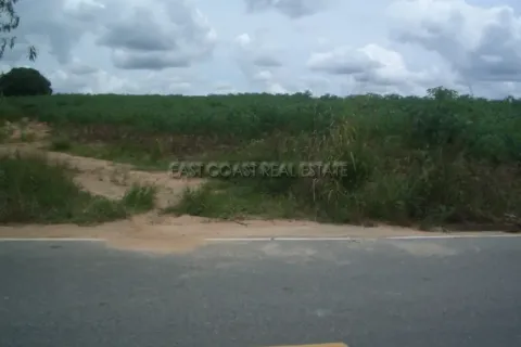 Terreno en Pattaya, Tailandia № 213619 - foto 7