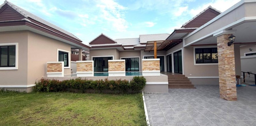 Villa in Pran Buri, Thailand 3 Schlafzimmer № 222561