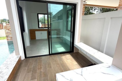 Villa in Pran Buri, Thailand 3 Schlafzimmer № 222561 - Foto 4