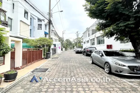 Haus in Watthana, Bangkok, Thailand 3 Schlafzimmer № 214729 - Foto 28