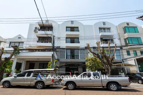 Haus in Watthana, Bangkok, Thailand 3 Schlafzimmer № 214729 - Foto 15