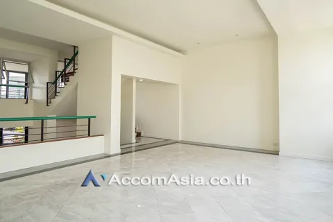 Haus in Watthana, Bangkok, Thailand 3 Schlafzimmer № 214729 - Foto 2