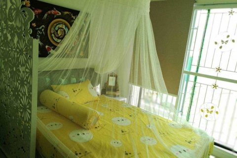 Studio in the Condo in Bueng Kum, Bangkok, Thailand  № 159581 - photo 3