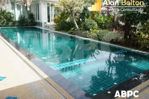 บ้านในจอมเทียน, พัทยา, ประเทศไทย 6 ห้องนอน № 210385