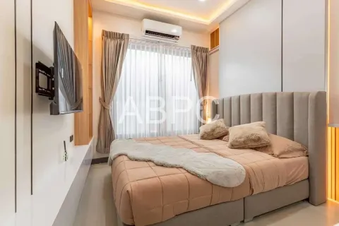 Casa de 3 dormitorios en Pattaya, Tailandia № 211679 - foto 12