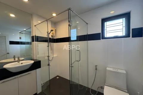 Casa de 3 dormitorios en Pattaya, Tailandia № 211674 - foto 11
