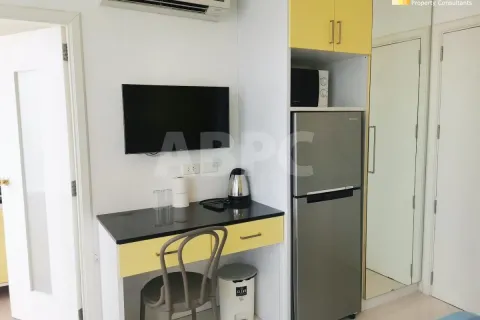 Condominio de 6 dormitorios en Jomtien Beach, Pattaya, Tailandia № 211675 - foto 10