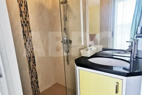 Condominio de 6 dormitorios en Jomtien Beach, Pattaya, Tailandia № 211675 - foto 17