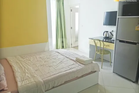 Condominio de 6 dormitorios en Jomtien Beach, Pattaya, Tailandia № 211675 - foto 14