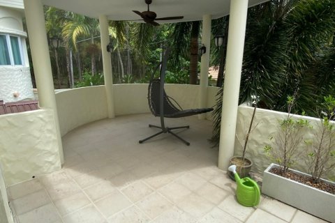 Villa à Phuket, Thaïlande 3 chambres № 139762 - photo 21