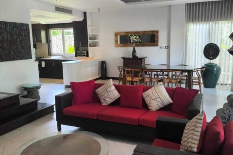 Квартира в Пхукете, Таиланд с 3 спальнями  № 139766 - фото 1