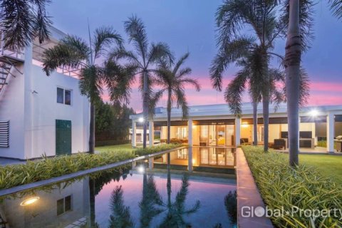 Maison à Pattaya, Thaïlande 3 chambres № 173924 - photo 2