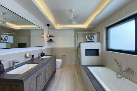 Вилла в Хуа Хине, Таиланд с 3 спальнями  № 173929 - фото 18