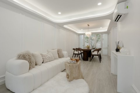 House in Watthana, Bangkok, Thailand 4 bedrooms № 155171 - photo 13