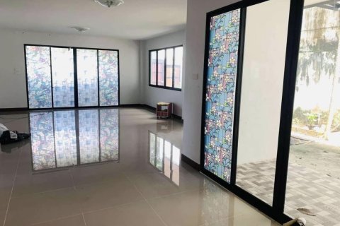 House in Phuket, Thailand 3 bedrooms № 155170 - photo 9