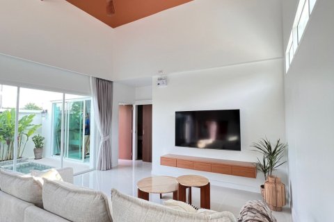 Villa in Phuket, Thailand 3 bedrooms № 155174 - photo 23