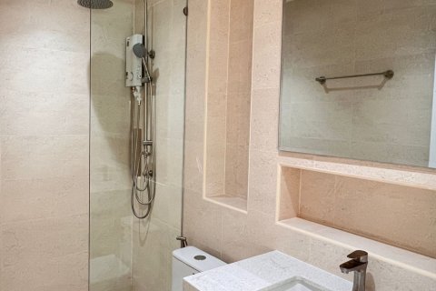 Villa in Phuket, Thailand 3 bedrooms № 155174 - photo 30