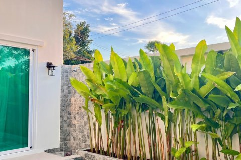 Villa in Phuket, Thailand 3 bedrooms № 155174 - photo 18